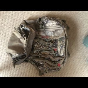 Hunting camo backpack